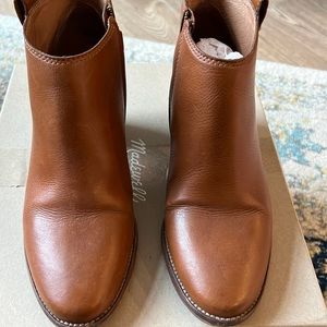 Madewell Billie boot in brown